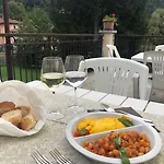 Sala Hotel