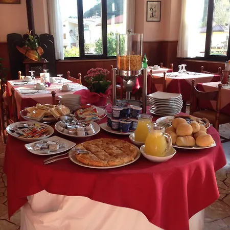 Sala Hotel Valbrona
