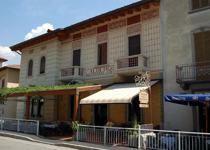 Otel Sala 2*